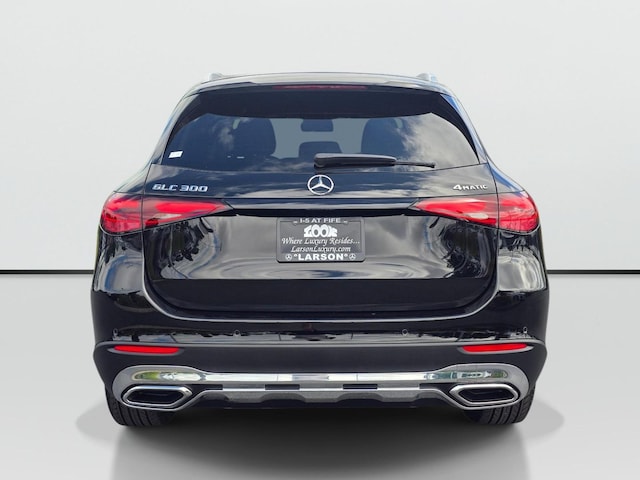 2025 Mercedes-Benz GLC 300