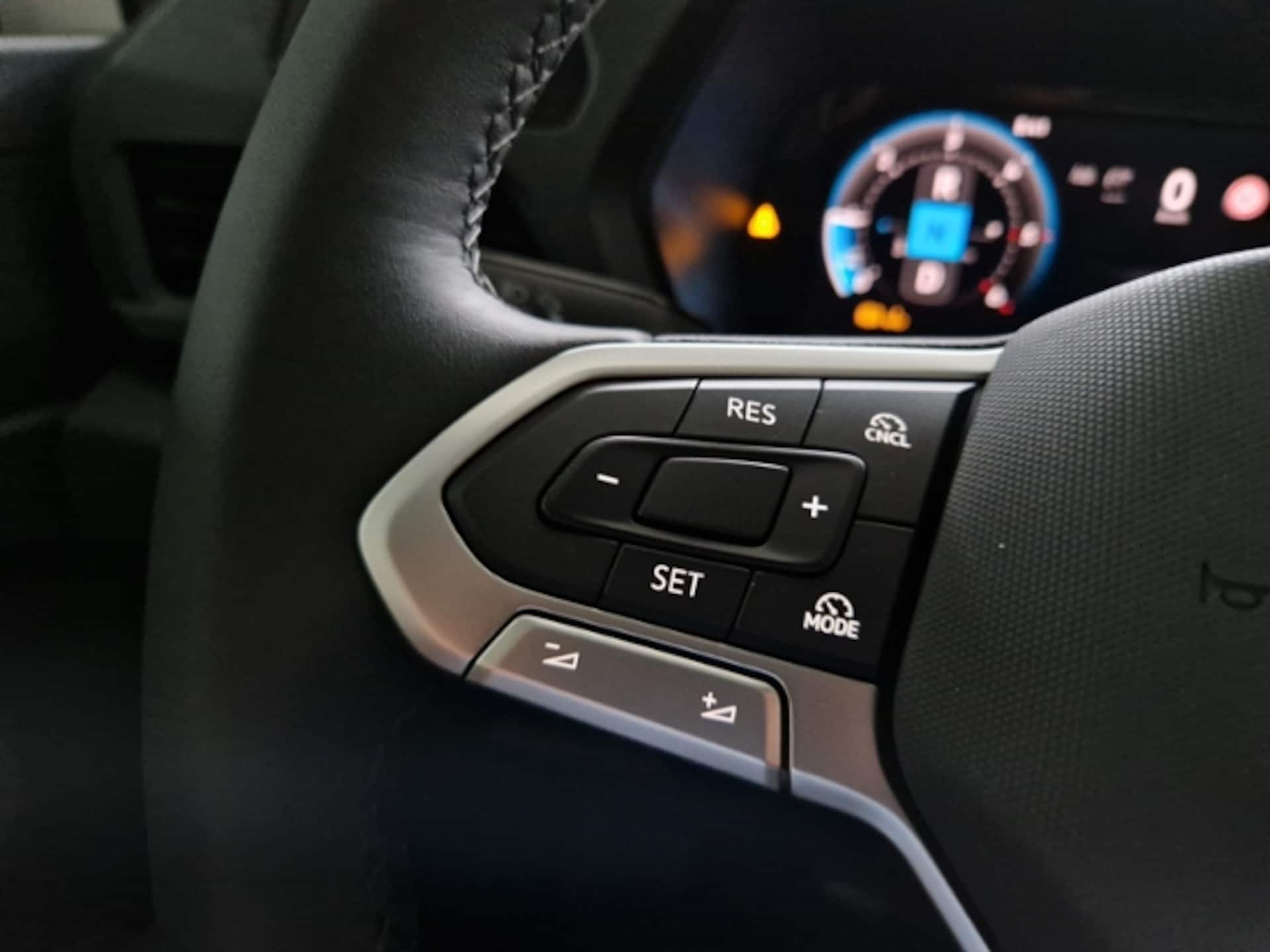 Volkswagen Caddy Maxi Basis-Modell