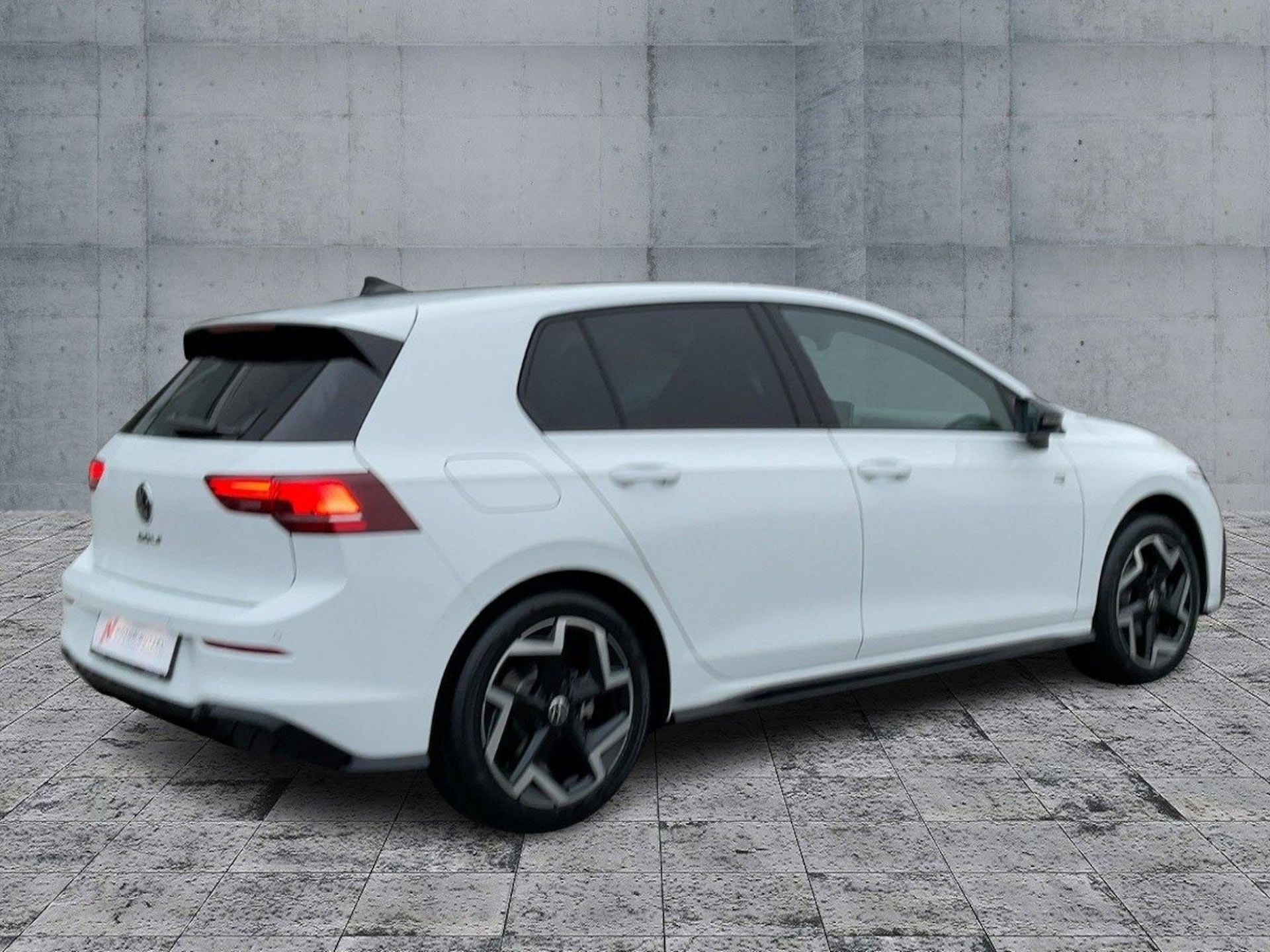 Volkswagen Golf R-Line
