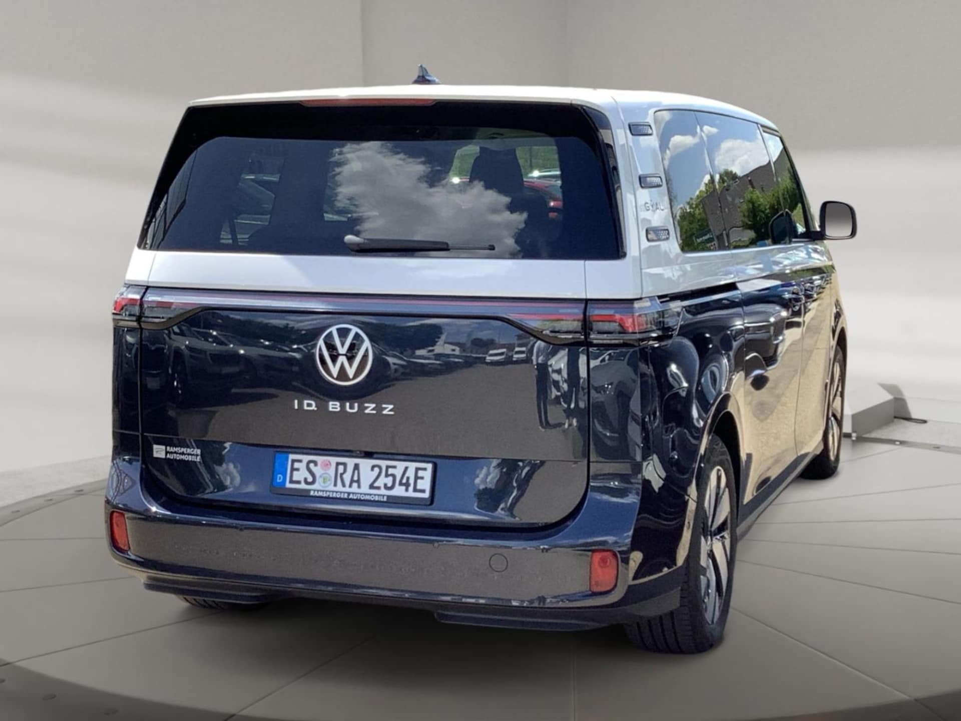 Volkswagen ID. Buzz Goal