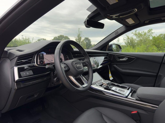 2026 Audi Q8
