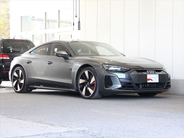 Image about Audi e-tron GT e-tron GT quattro 350,00 kW