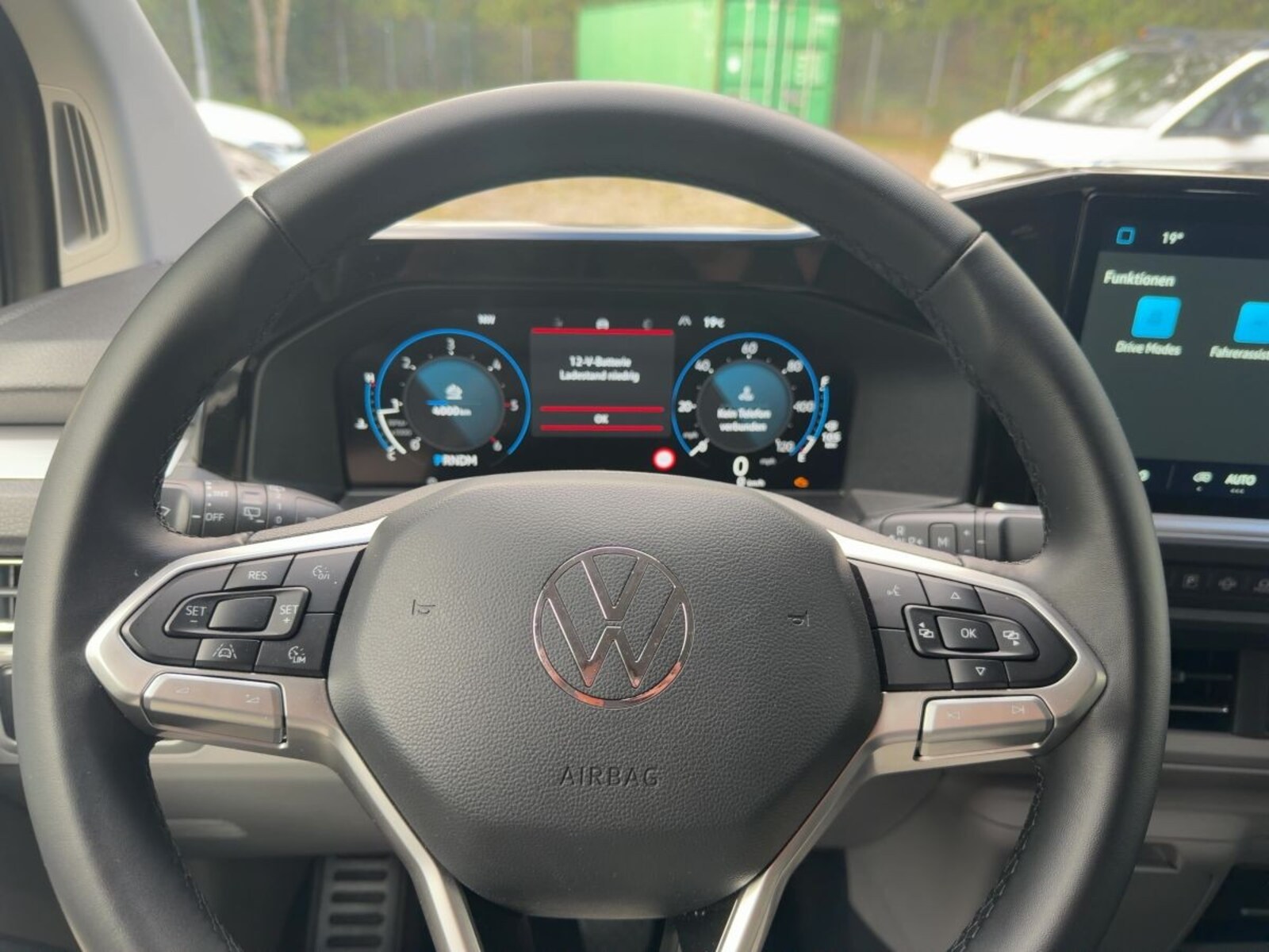 Volkswagen Caravelle – Bild 10