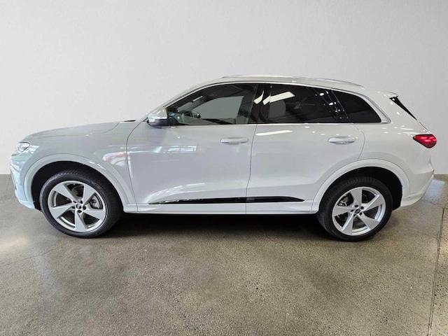 2025 Audi Q5 Premium Plus - Photo 4