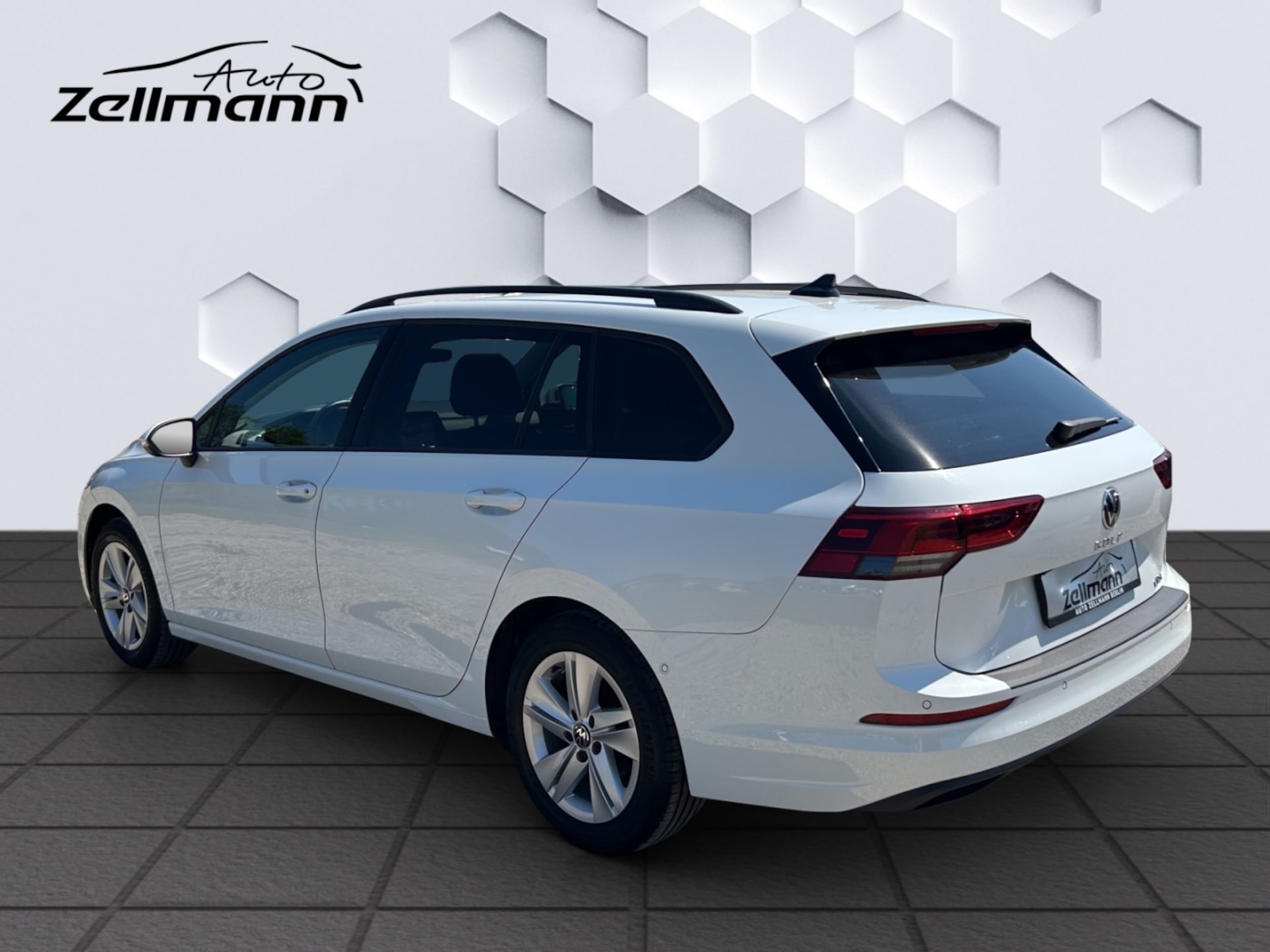 Volkswagen Golf Variant Life