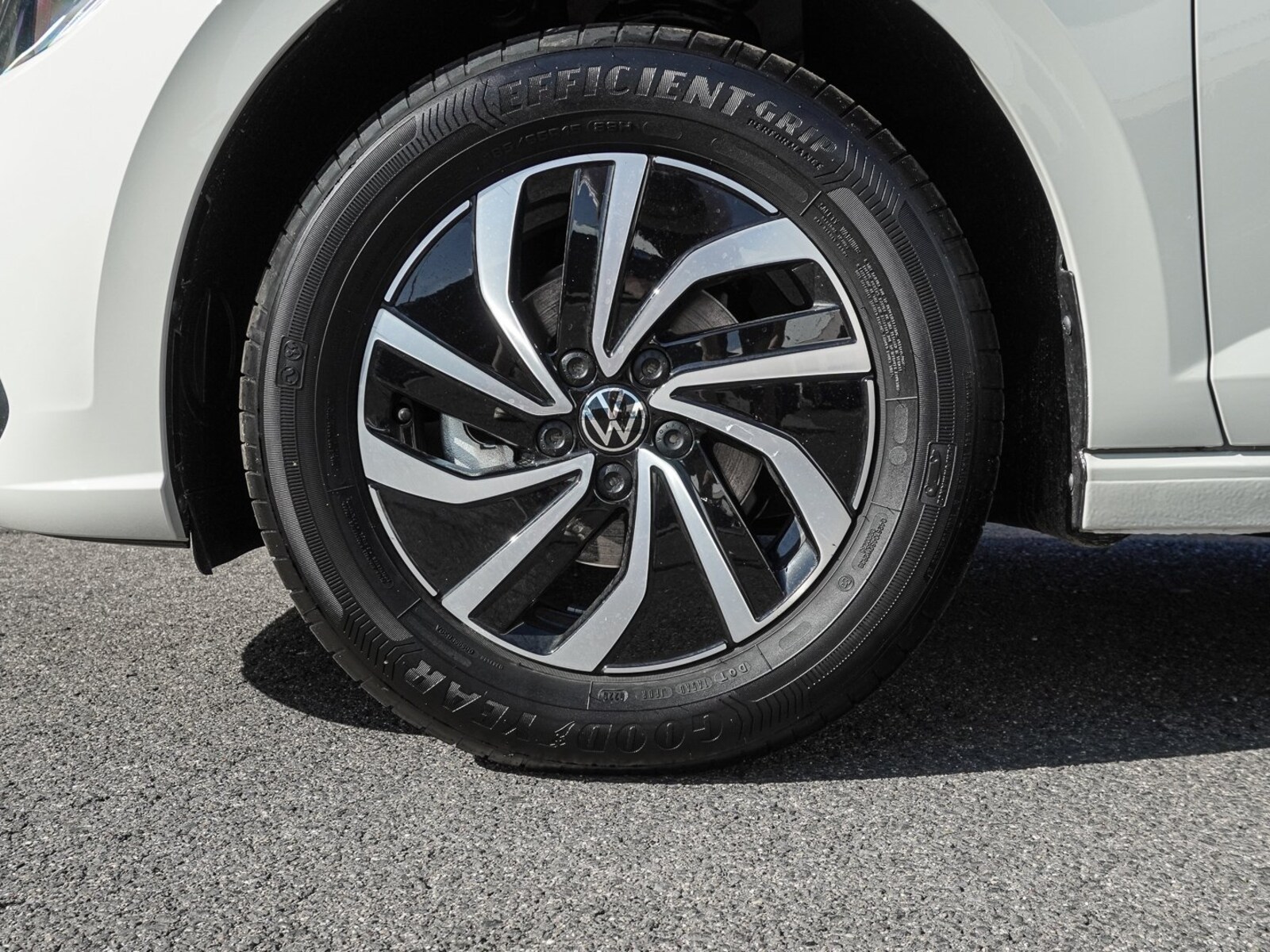 Volkswagen Polo – Bild 7