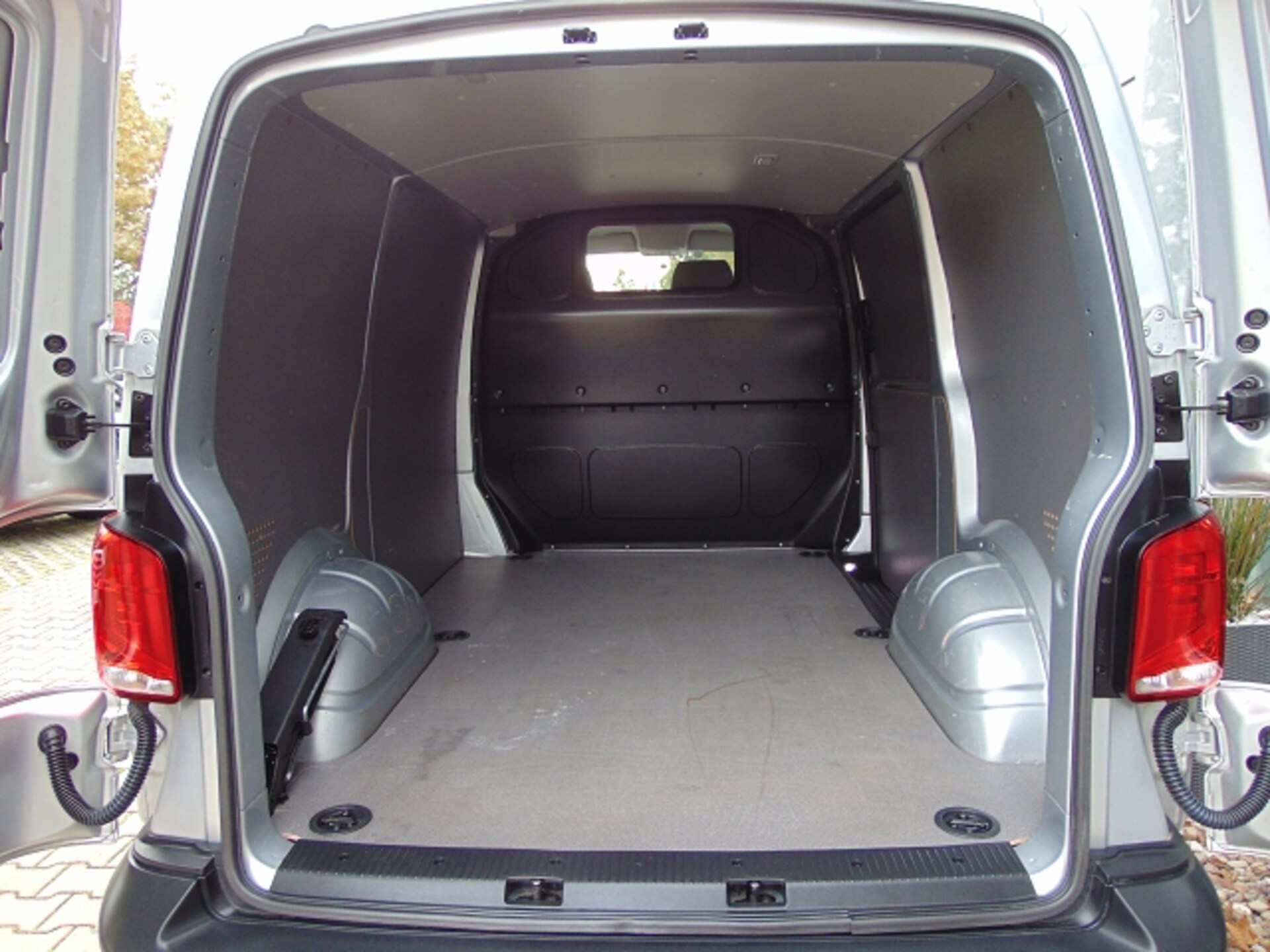 Volkswagen T6.1 Transporter Kasten kurzer Radstand
