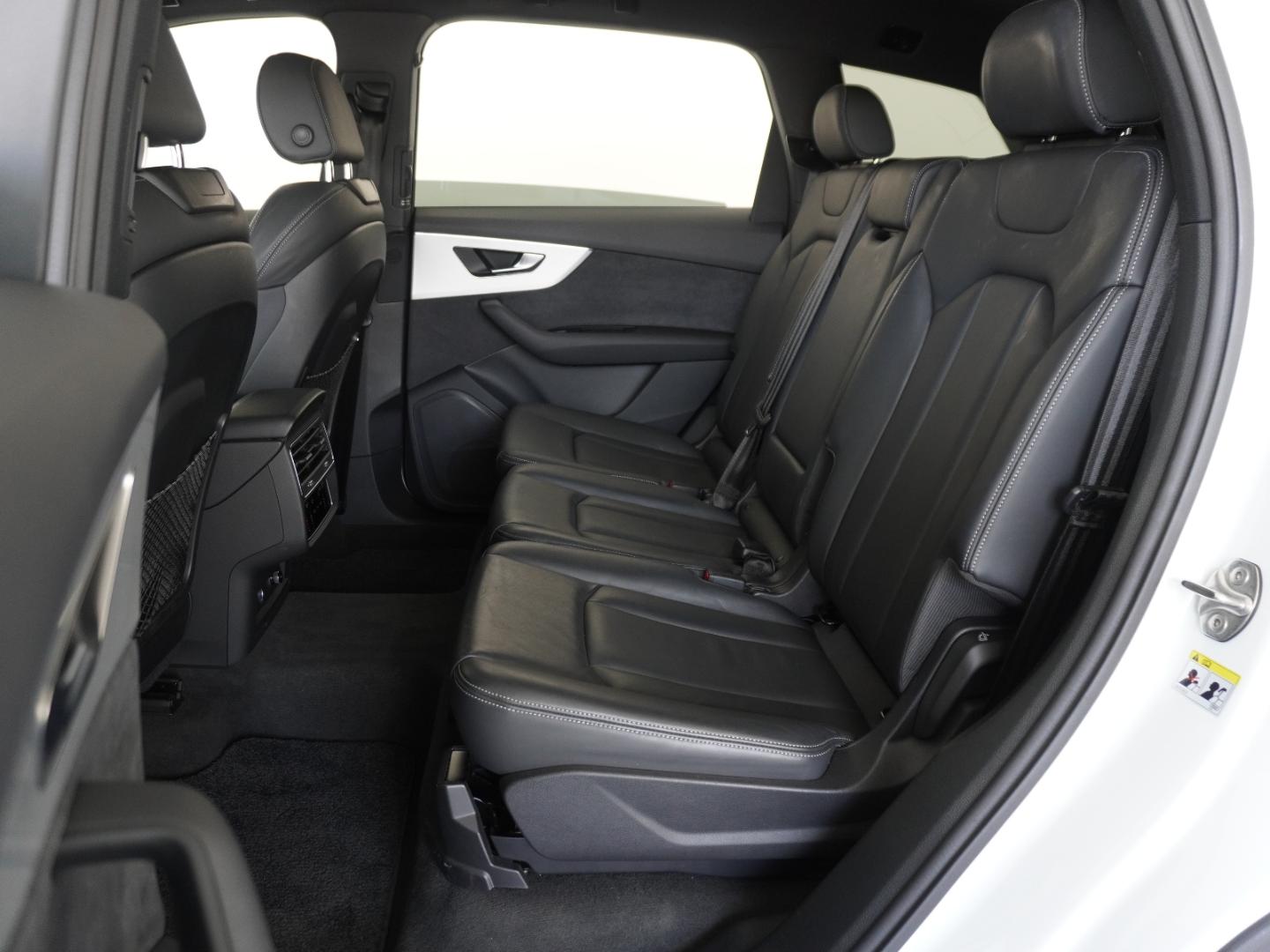 Audi Q7 50 TDI quattro S line kW(PS) tiptronic for more details contact your dealer