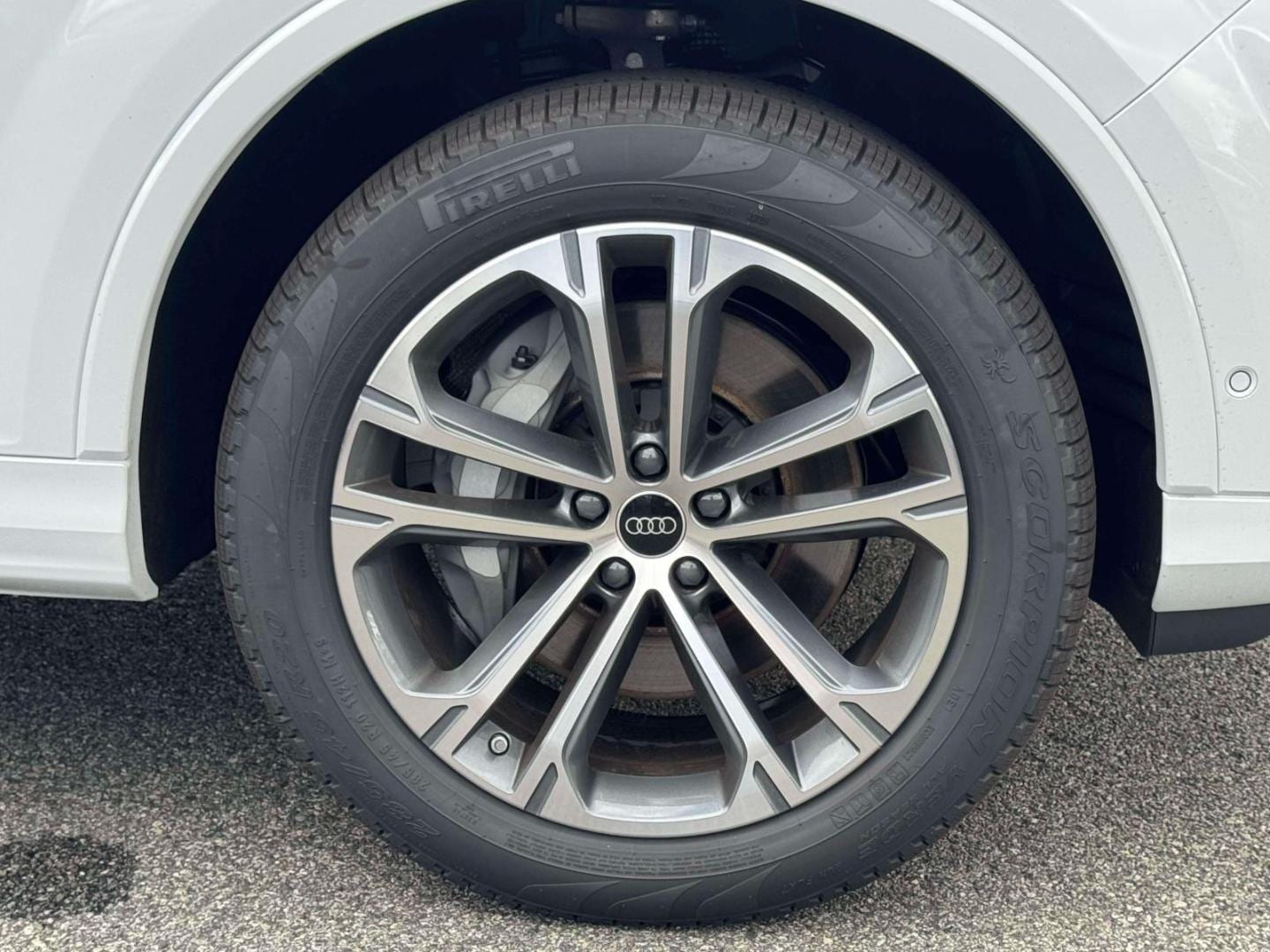 2026 Audi Q7 Premium - Photo 6
