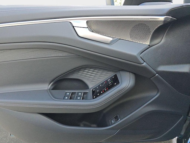 2026 Audi A6 Premium Plus - Photo 18