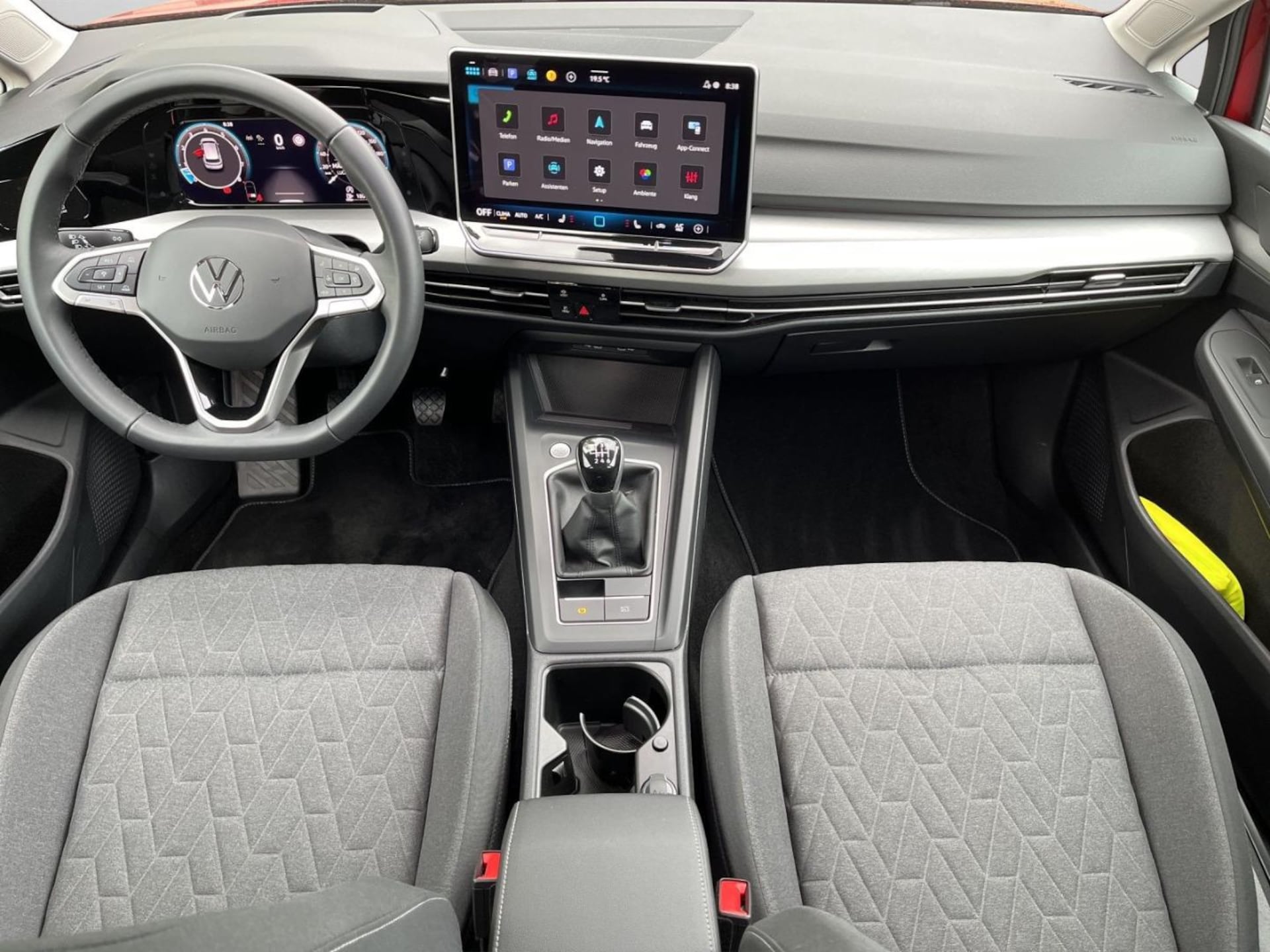 Volkswagen Golf Life