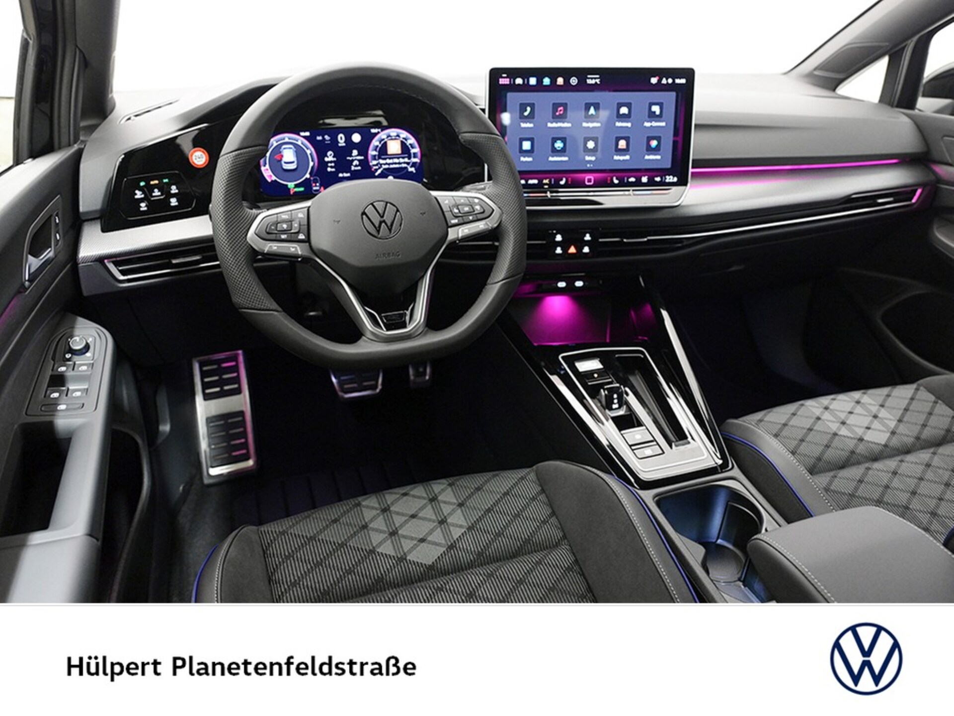 Volkswagen Golf R-Line