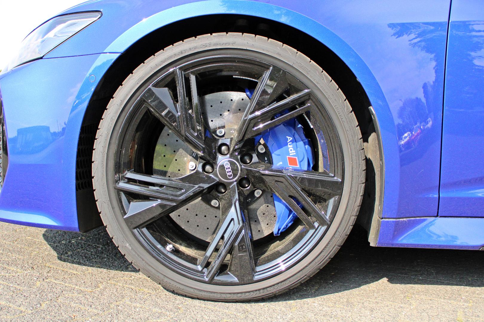 Image about Audi RS 6 Avant performance RS 6 Avant 441(600) kW(PS) tiptronic