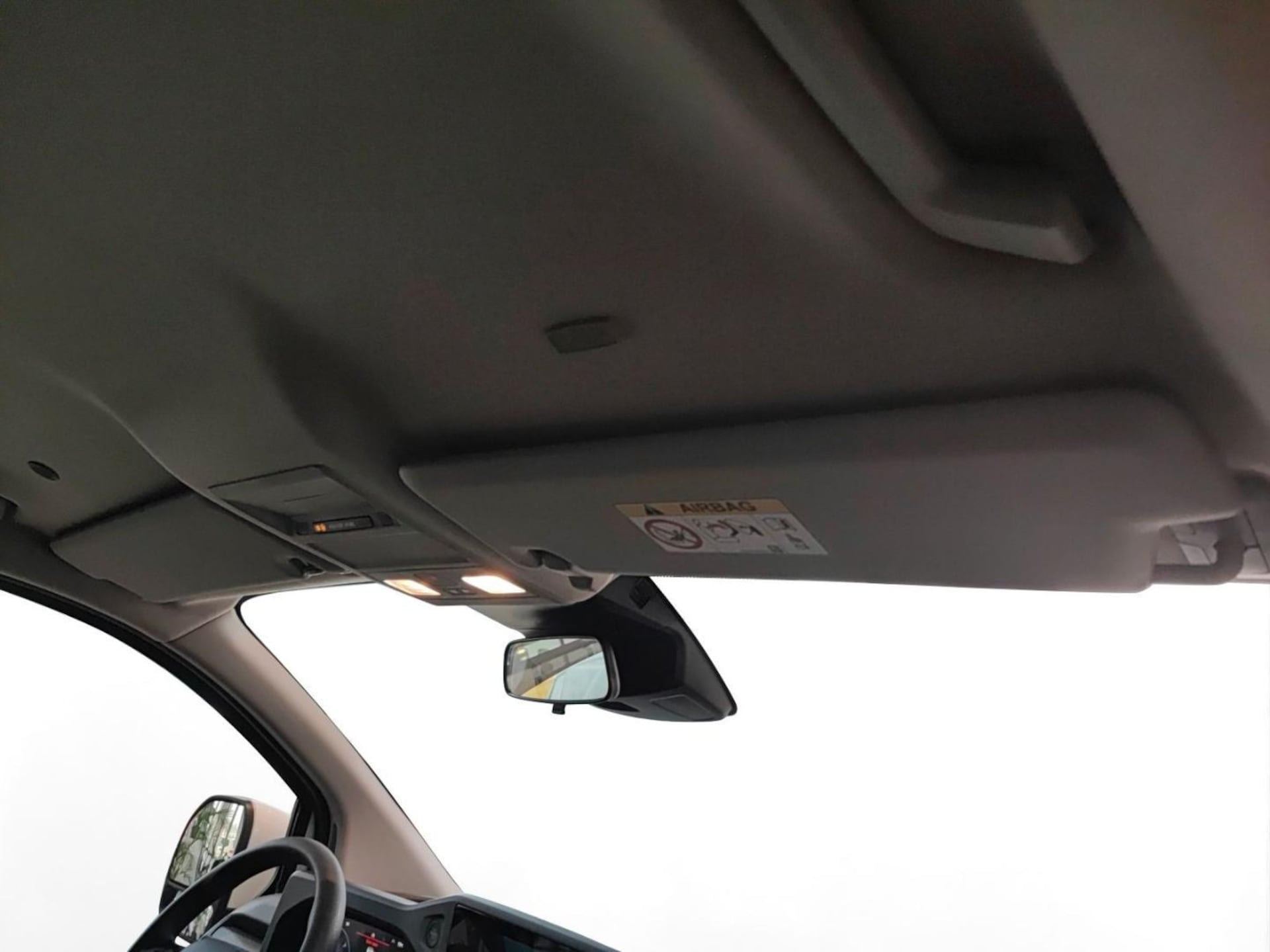 Volkswagen Transporter Kasten langer Radstand