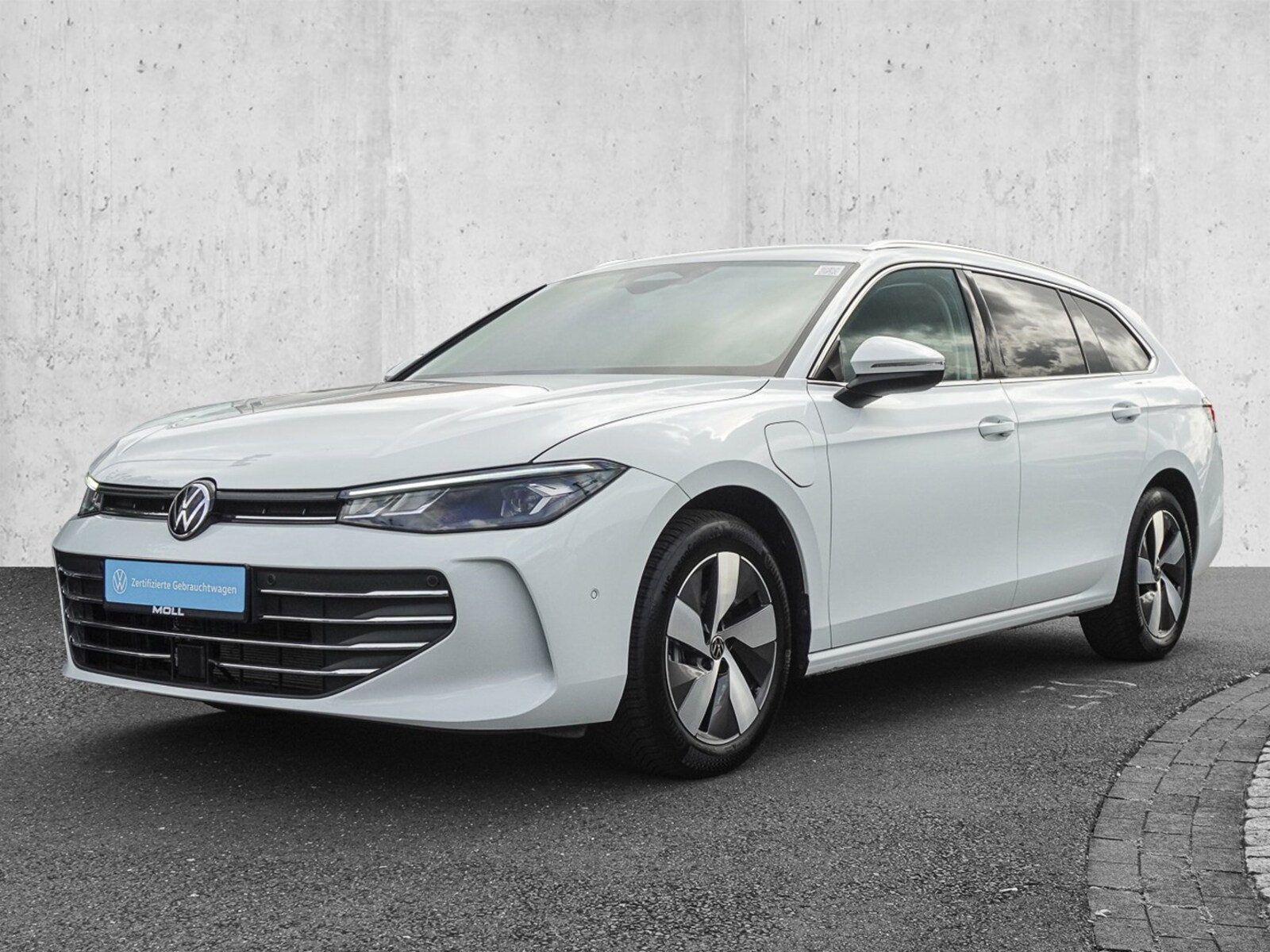 Volkswagen Passat – Bild 2