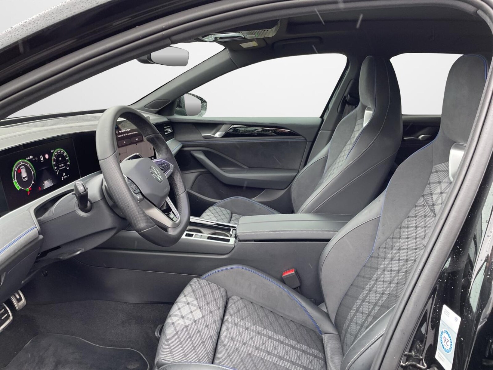Volkswagen Passat – Bild 8