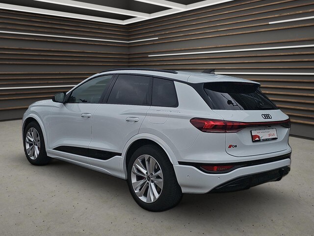 Image about Audi Q6 SUV e-tron e-tron performance