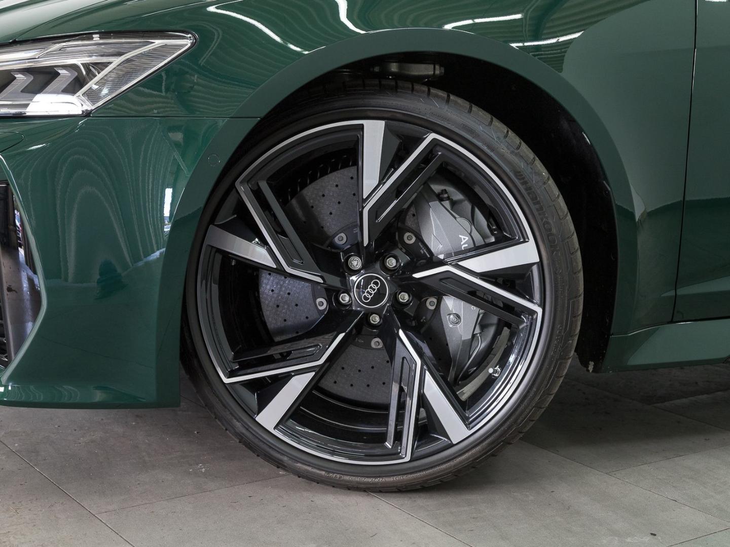 Image about Audi RS 6 Avant TFSI quattro tiptronic