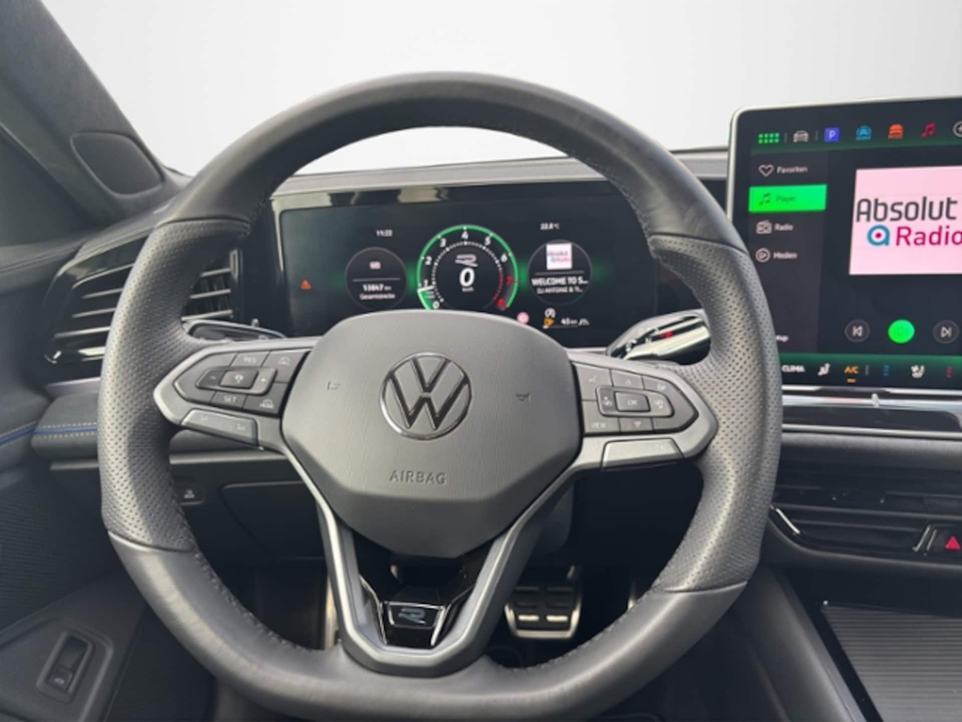 Volkswagen Passat R-Line