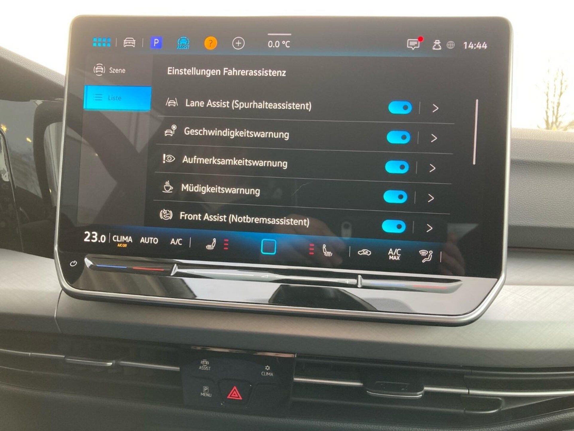 Volkswagen Golf Variant Life