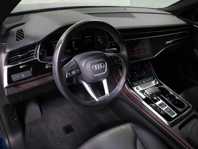 2022 Audi Q8