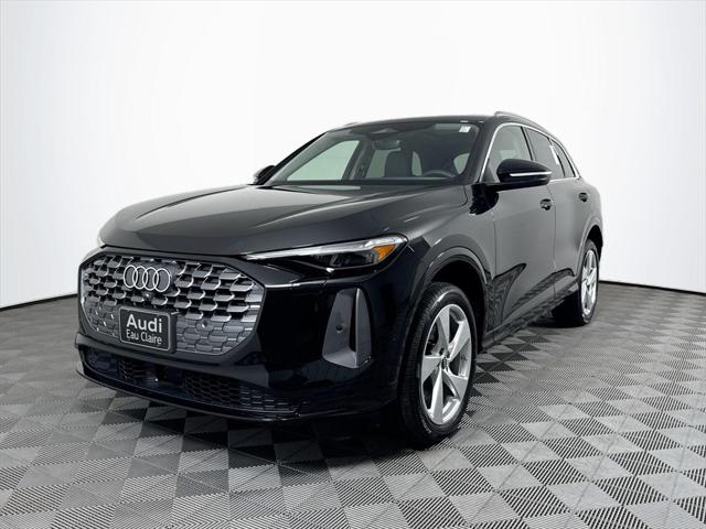 2025 Audi Q5 45 Premium Plus's photo