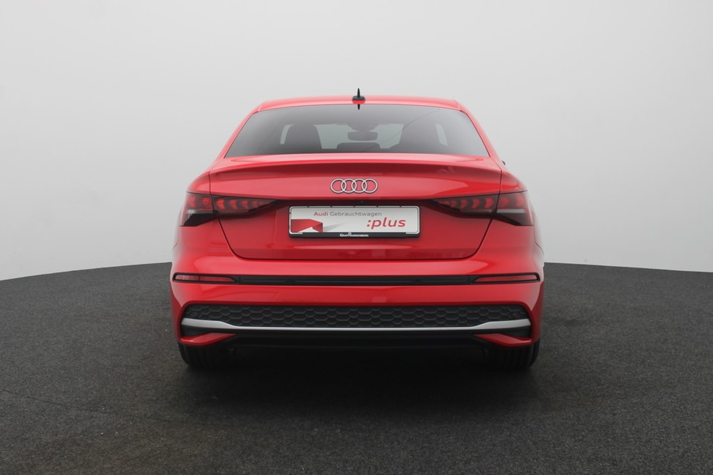 Bild über Audi A3 Limousine advanced 35 TDI S tronic - für weitere Informationen kontaktieren Sie den Audi Partner