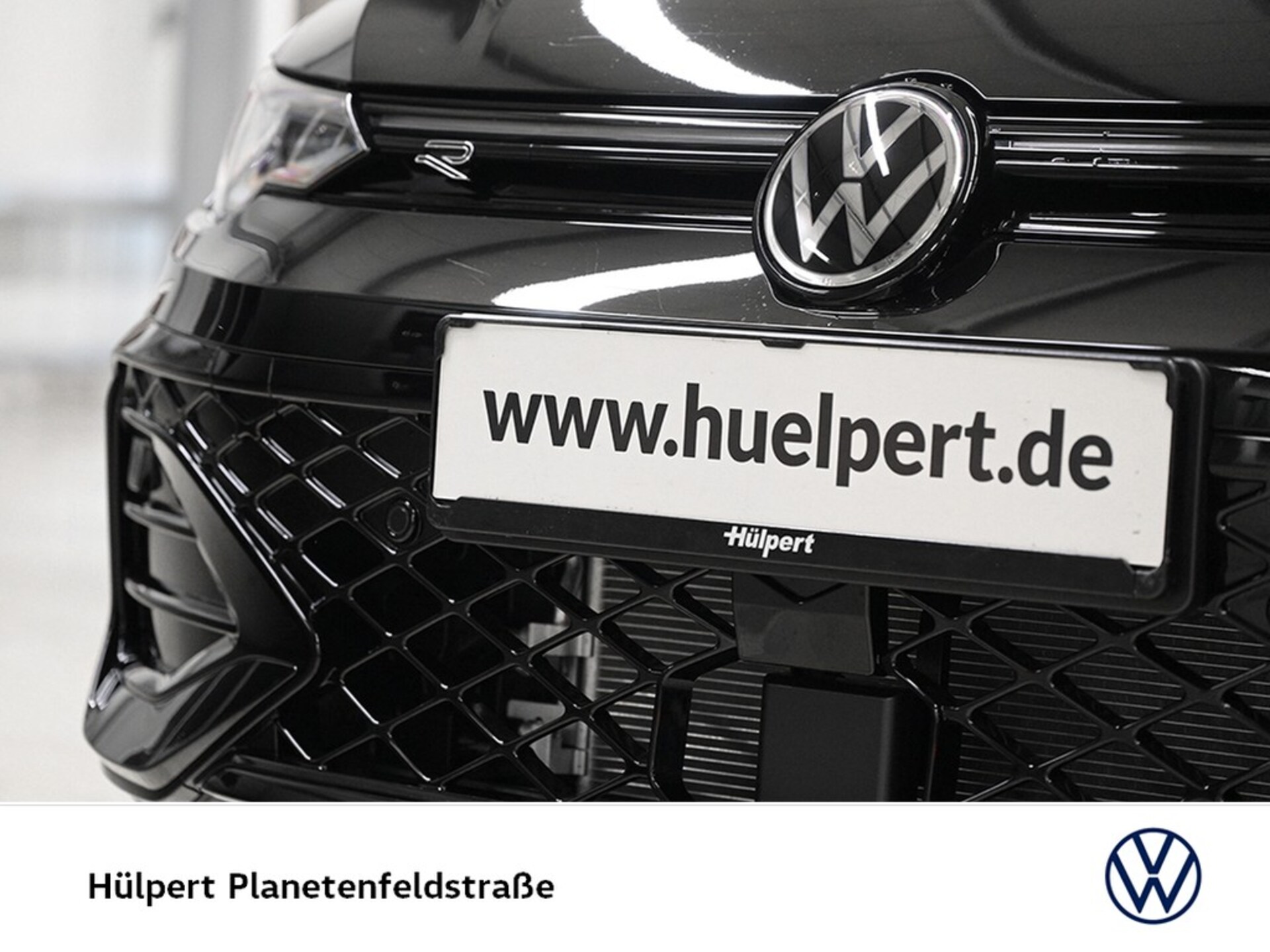 Volkswagen Golf R-Line