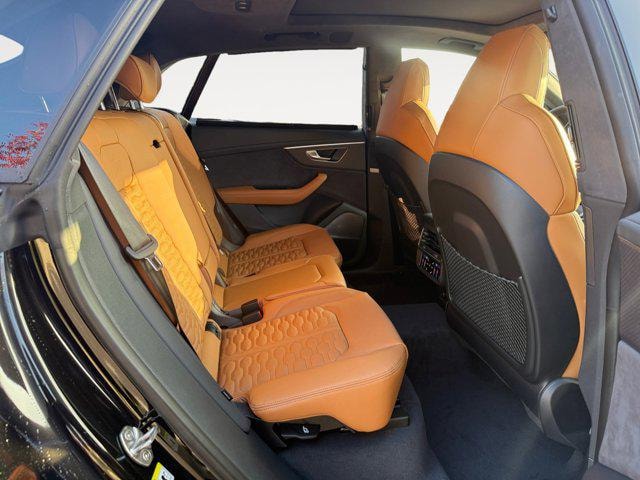 2026 Audi RS Q8 Base - Photo 18