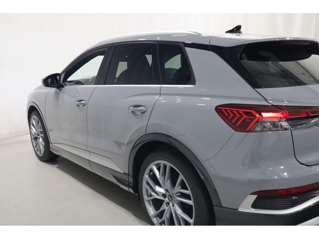 Image about Audi Q4 e-tron 40 e-tron