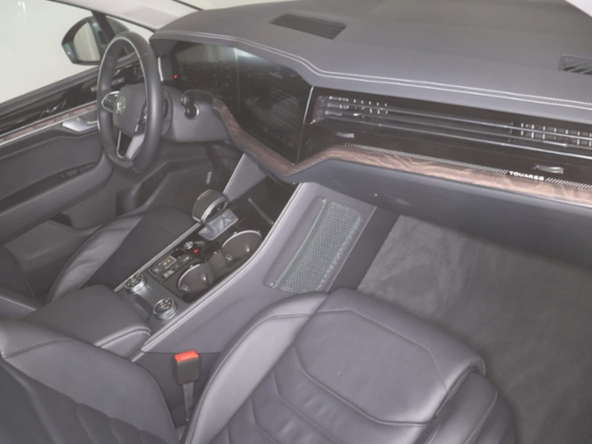 Volkswagen Touareg Elegance