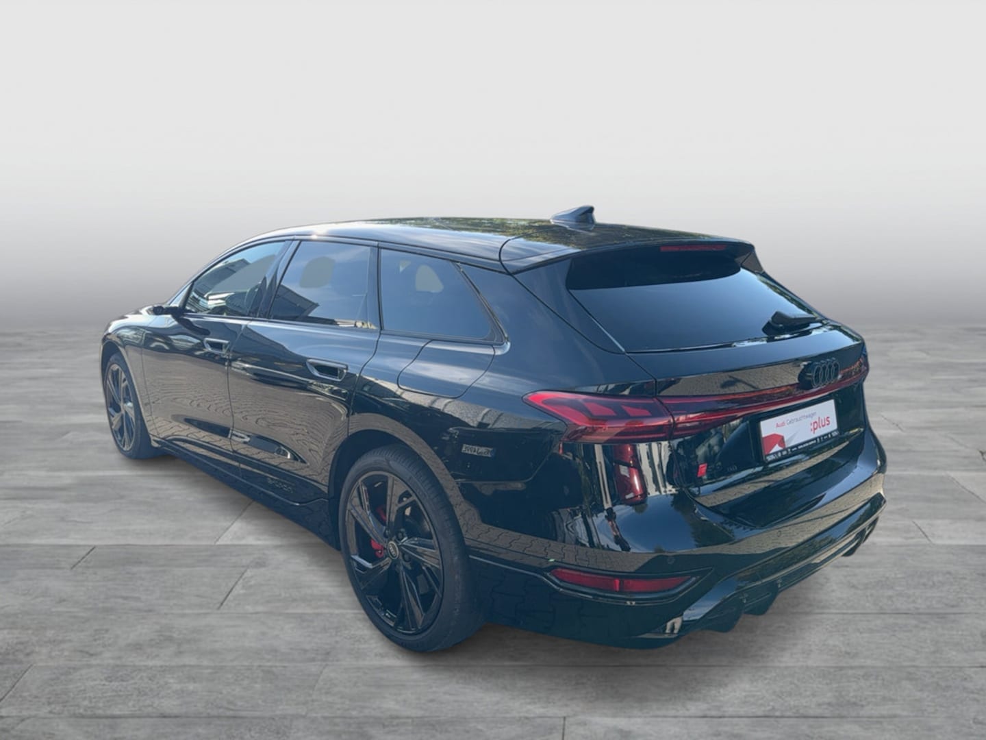 Bild über Audi S6 Avant e-tron e-tron quattro - für weitere Informationen kontaktieren Sie den Audi Partner