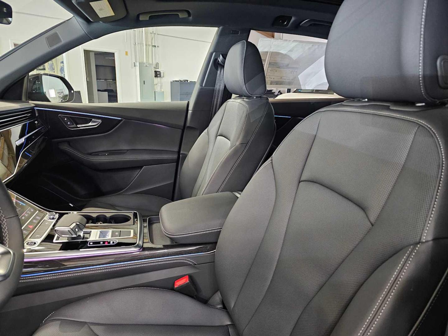 2025 Audi Q8 Premium Plus - Photo 21