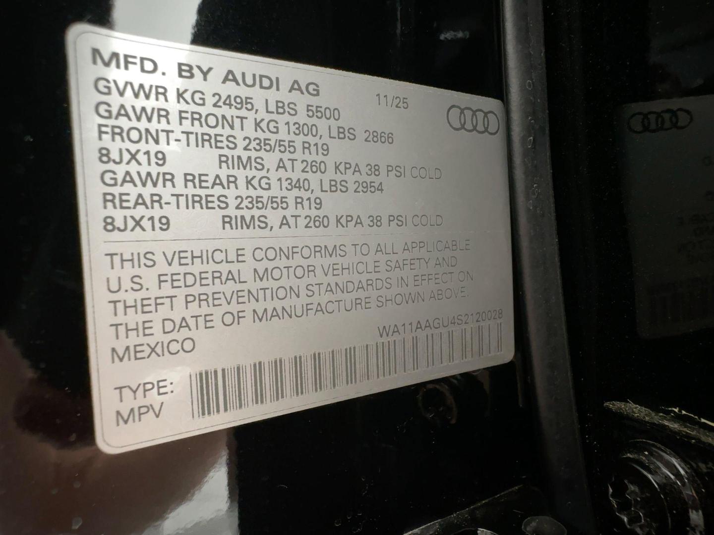 2025 Audi Q5 Premium - Photo 16