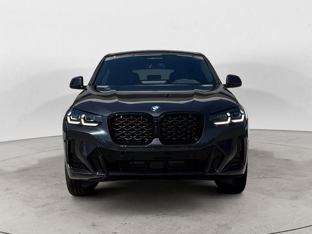 2025 BMW X4