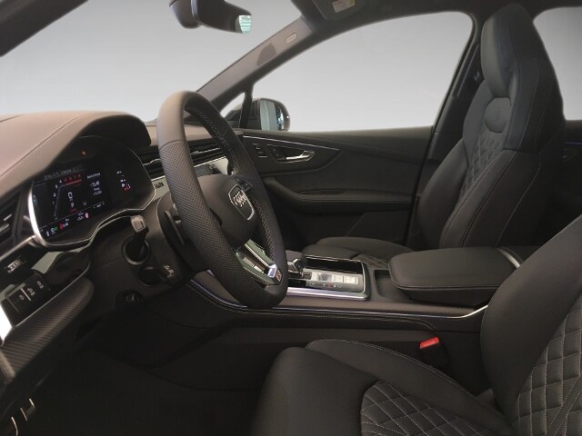Image about Audi SQ7 SUV TFSI quattro tiptronic