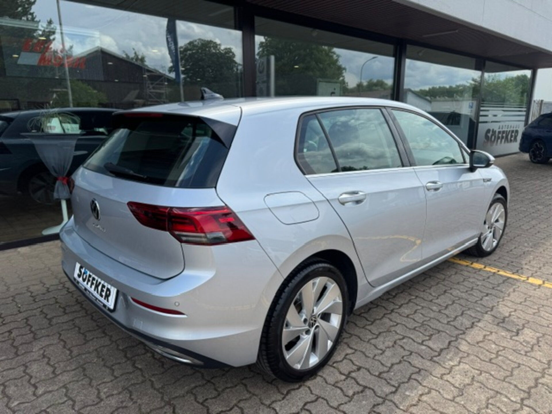 Volkswagen Golf Style