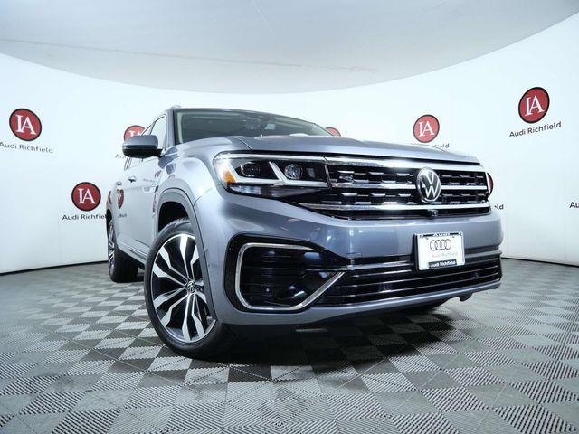 Used 2023 Volkswagen Atlas SEL Premium R-Line with VIN 1V2FR2CA3PC550994 for sale in Richfield, Minnesota