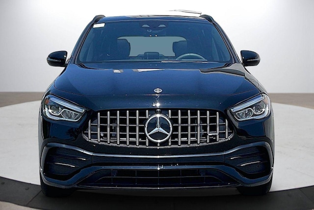 2022 Mercedes-Benz
