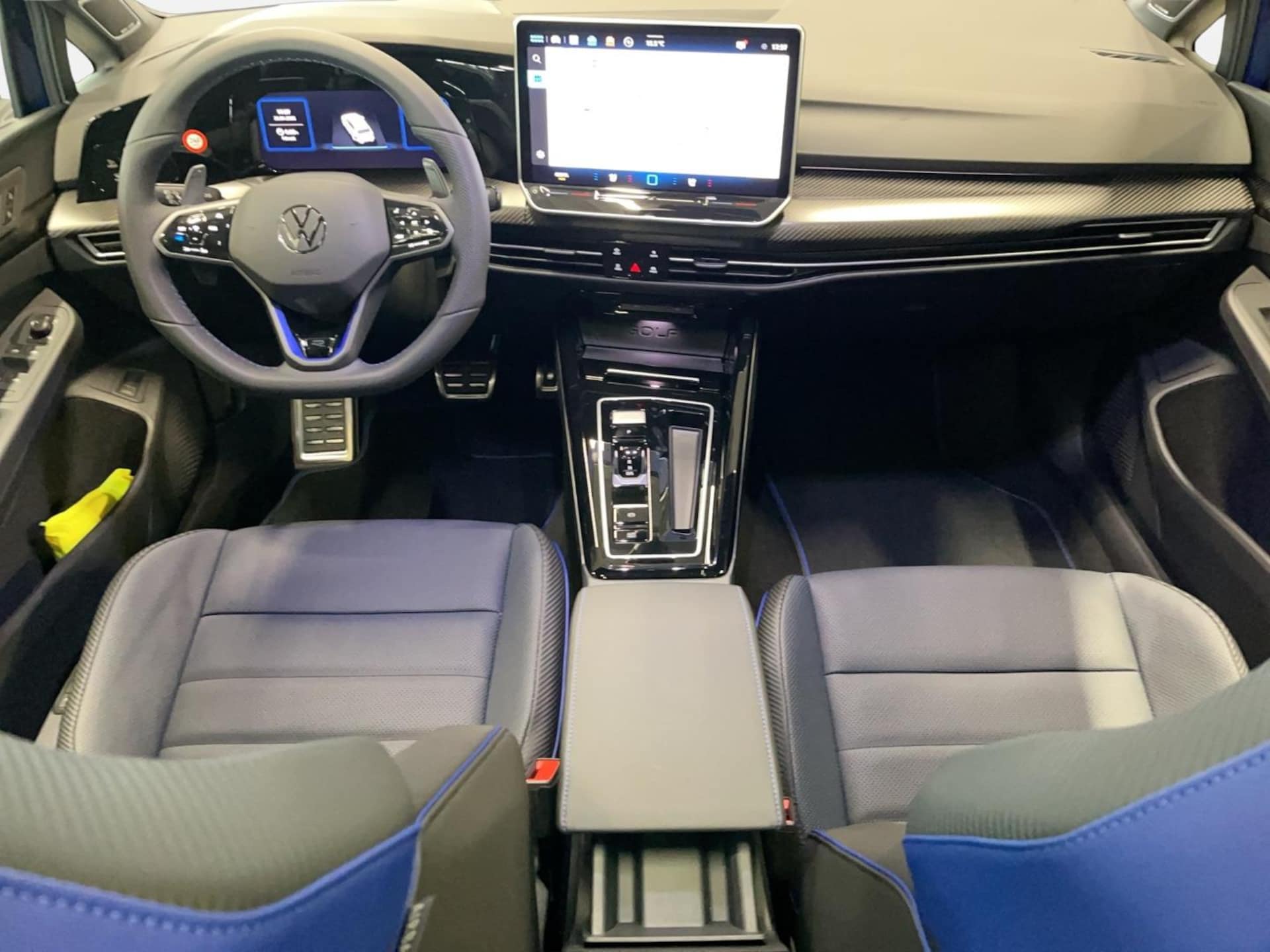 Volkswagen Golf Variant R