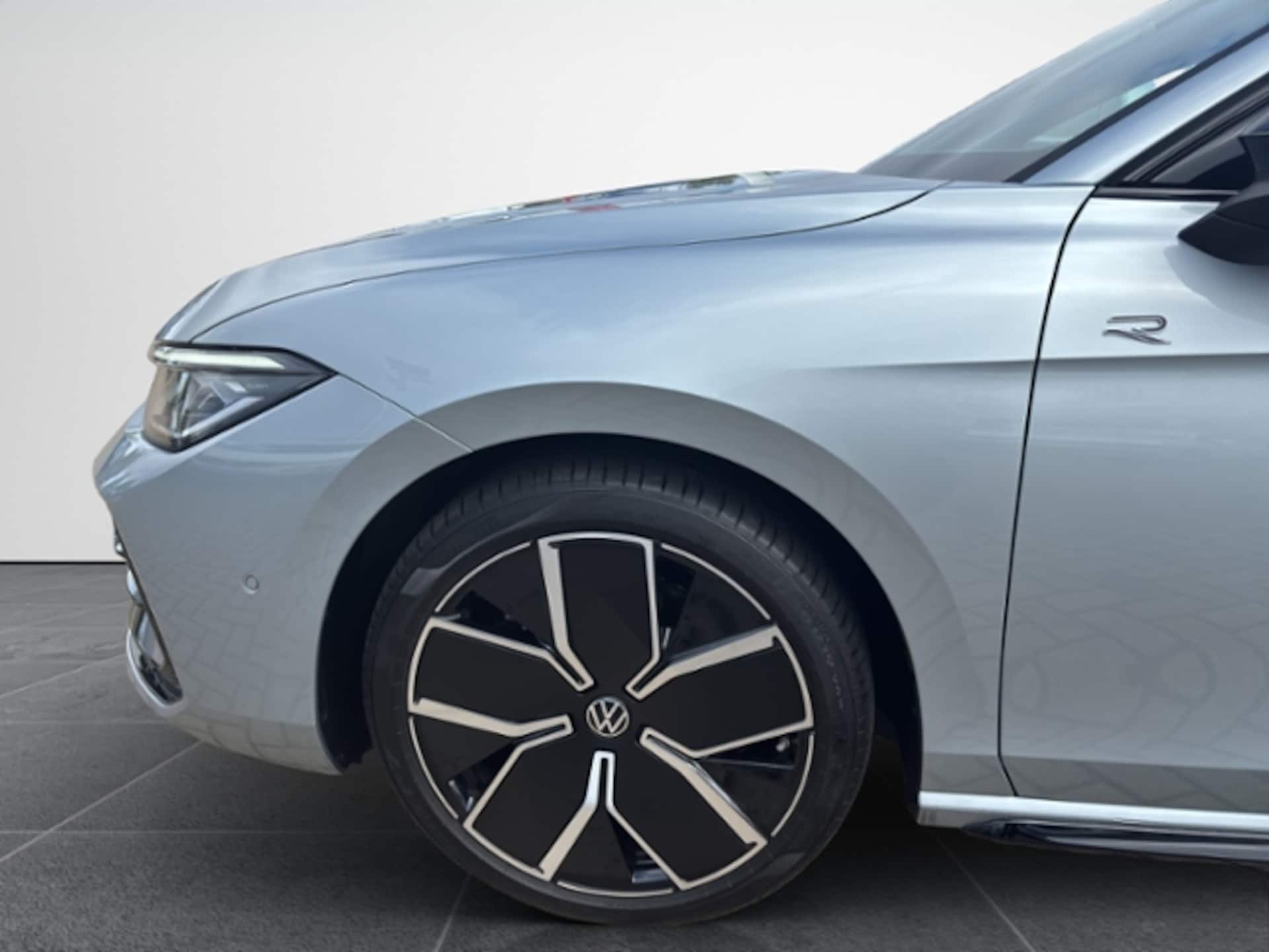 Volkswagen Passat R-Line