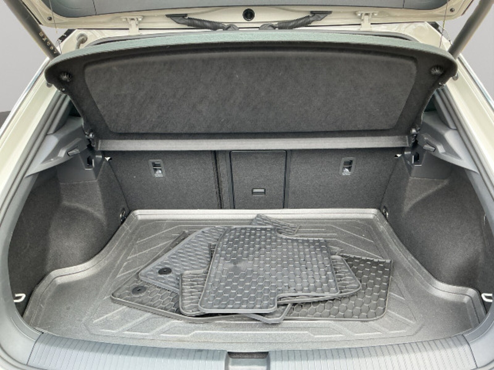 Volkswagen T-Roc – Bild 18