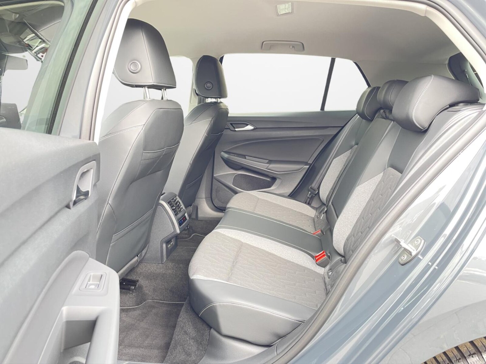 Volkswagen Golf – Bild 12