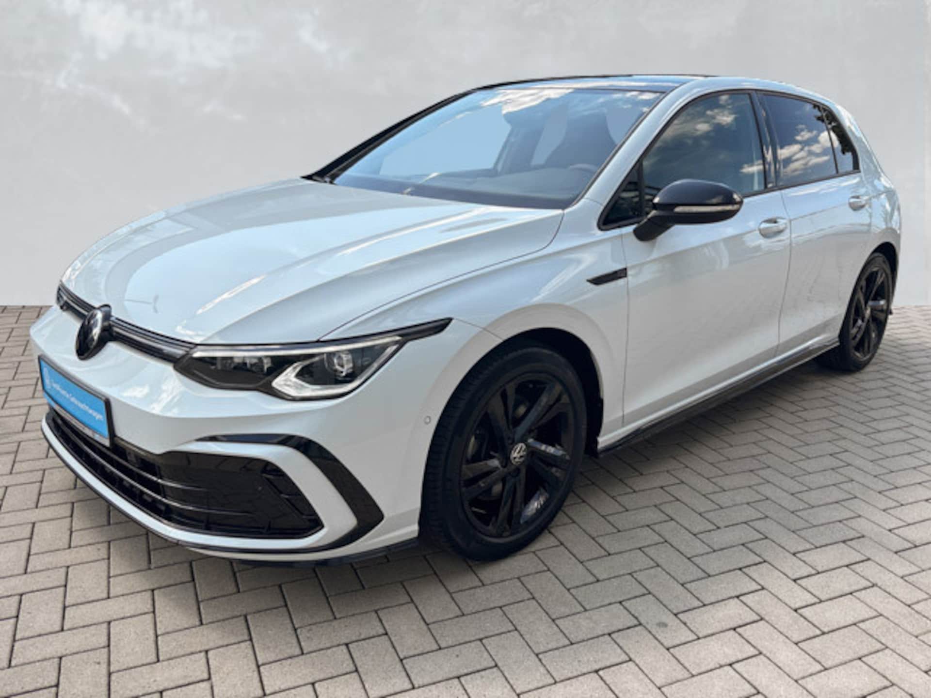 Volkswagen Golf R-Line