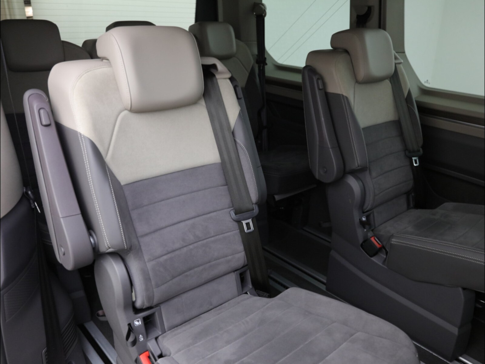 Volkswagen Multivan – Bild 8