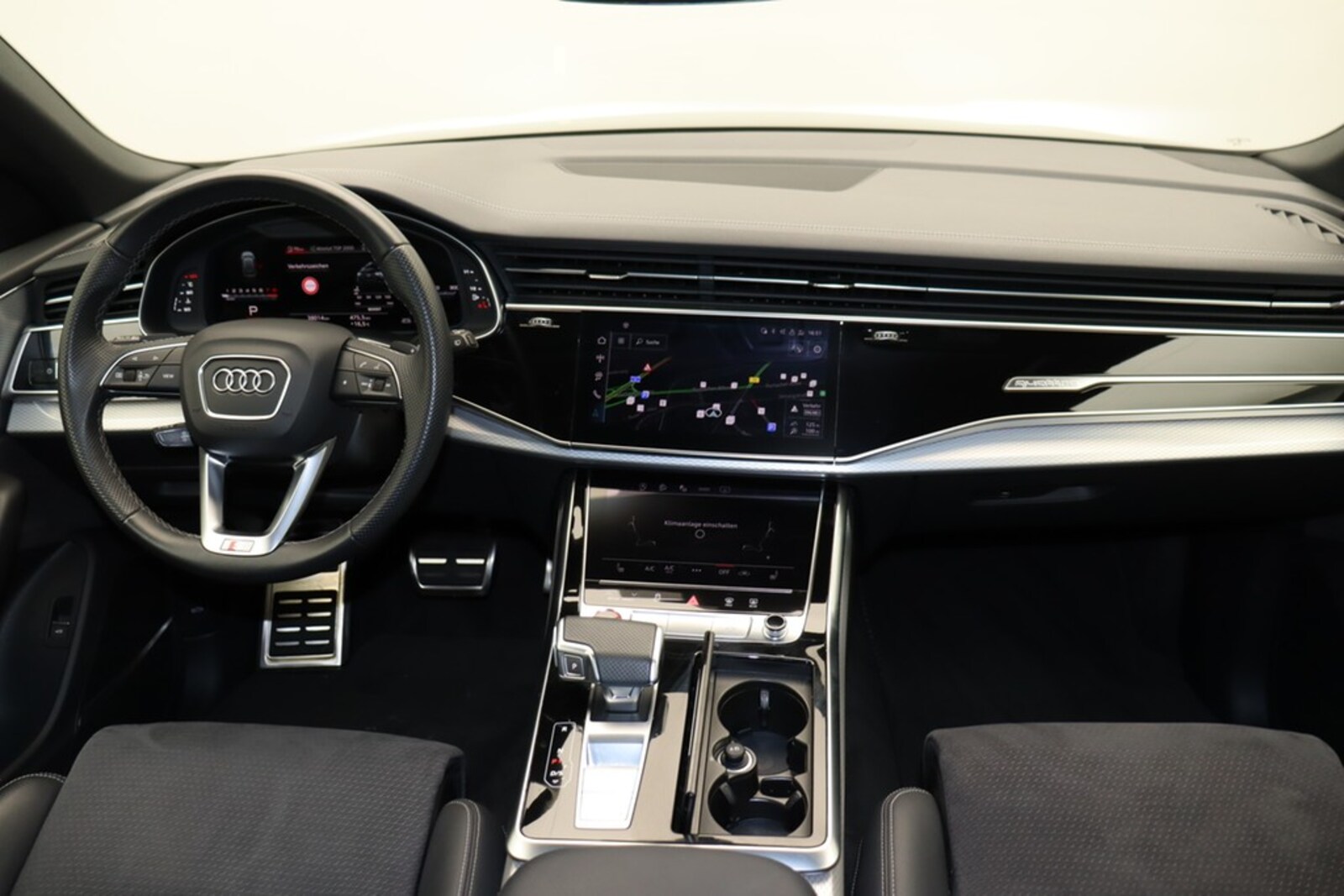 Audi SQ8 – Bild 14
