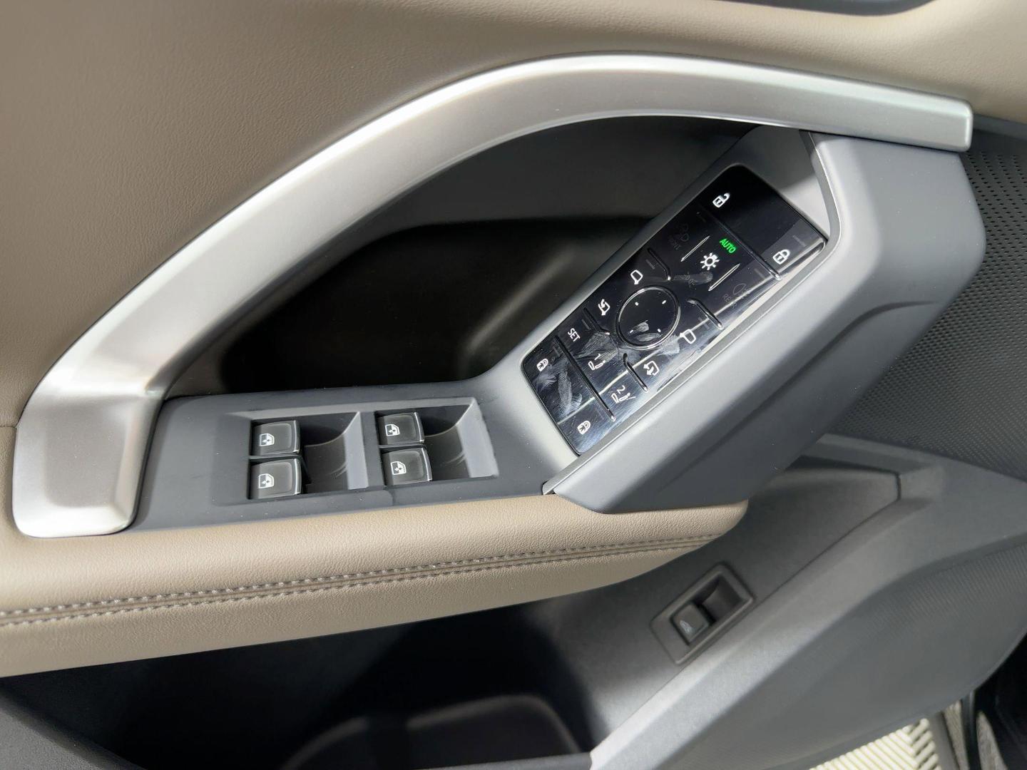 2025 Audi Q5 Premium - Photo 19