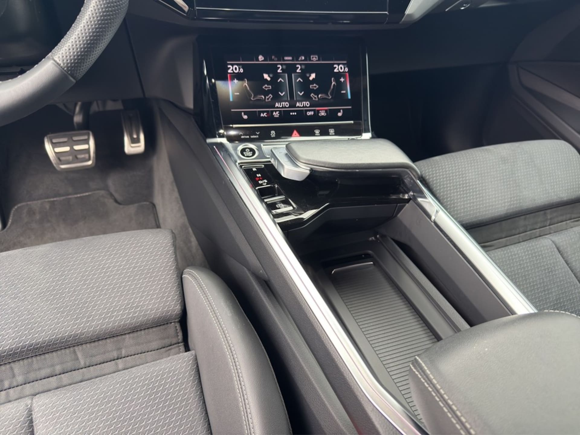 Audi Q8 Sportback e-tron Advanced