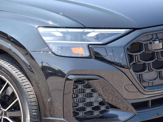 2025 Audi Q8