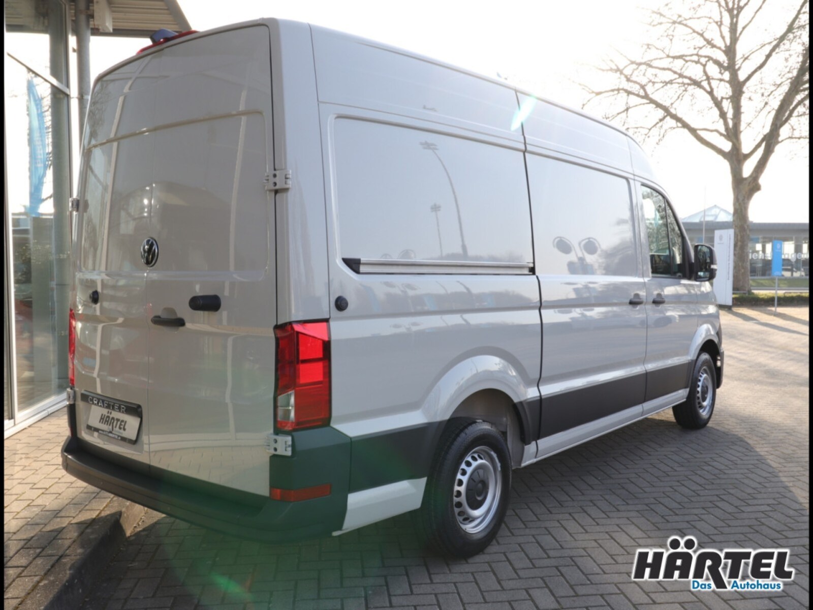Volkswagen Crafter Kasten mittlerer Radstand – Bild 3